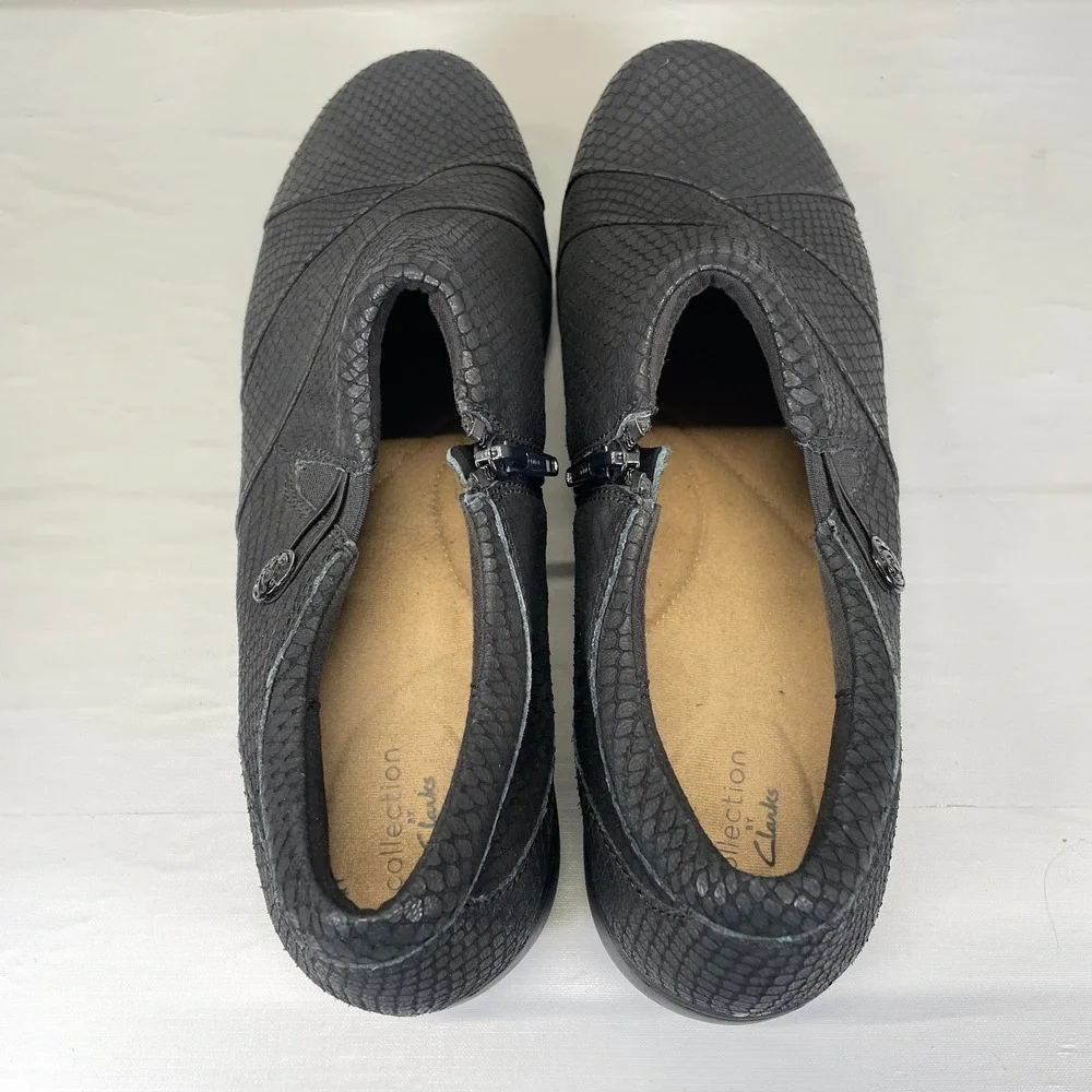 Clarks Channing Ann Shoes Womens Size 12M Black Leather Side Zip Comfort Loafers
